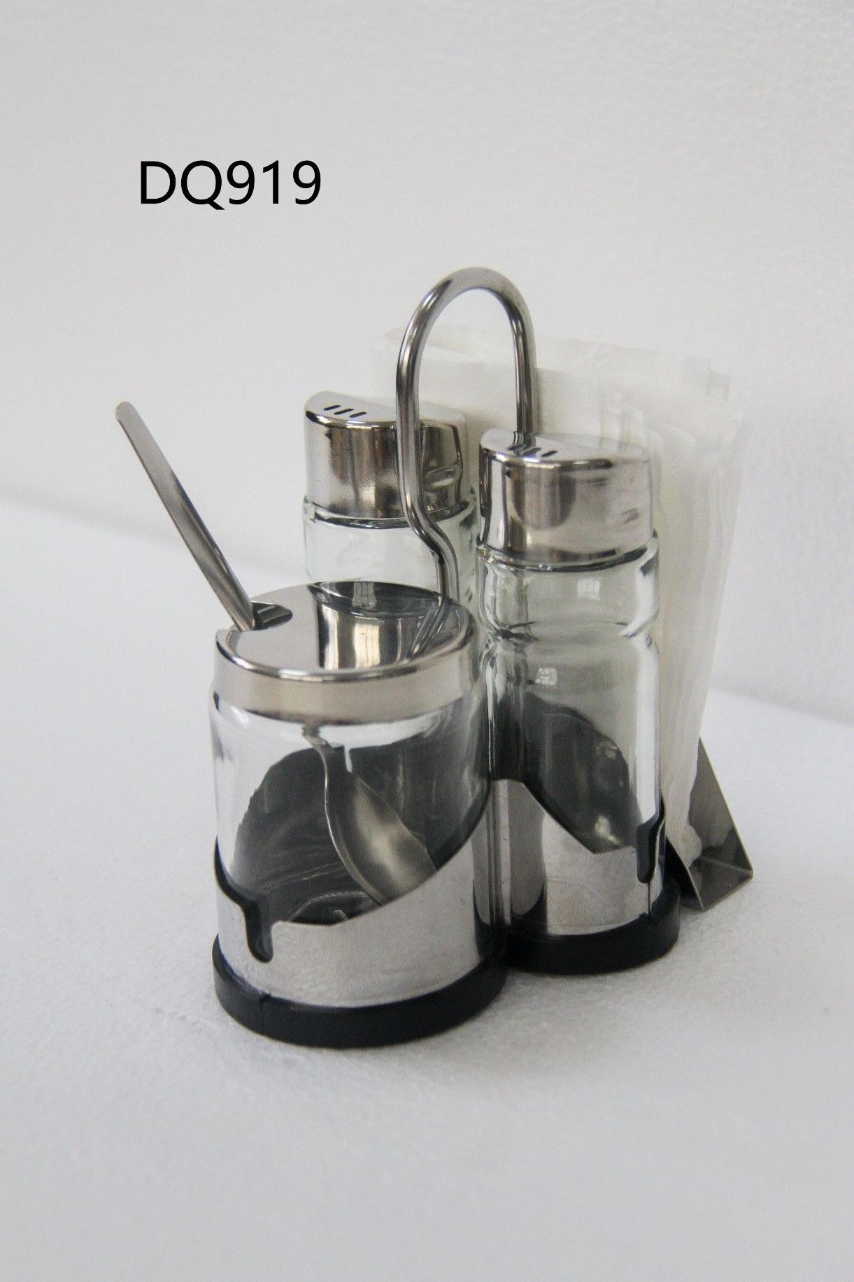 Compact Seasoning Bottle for Precision Sprinkling